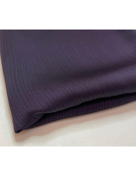 Hijab satin trait Larissa