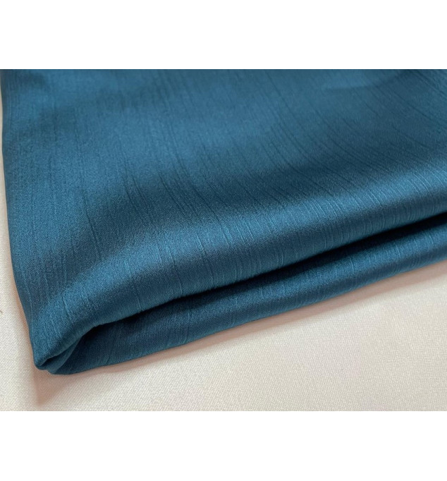 Hijab satin trait Larissa