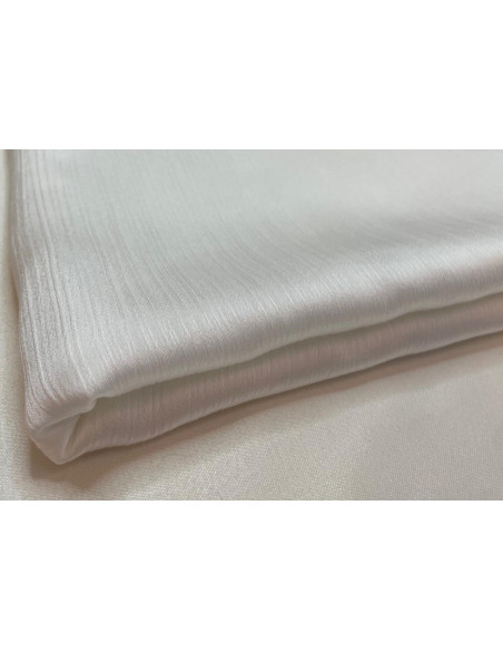 Hijab satin trait Larissa