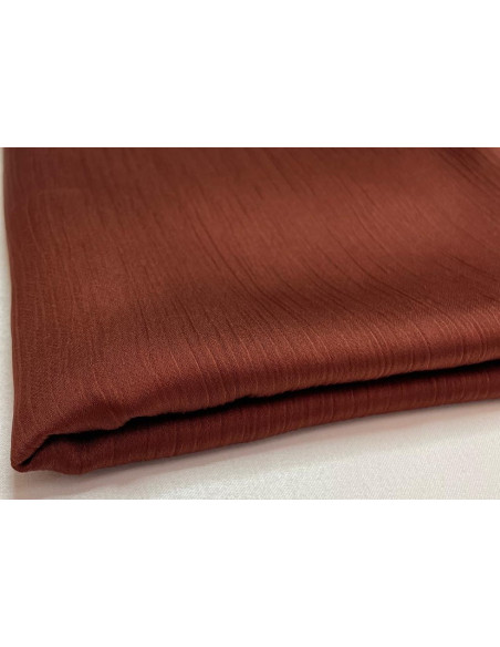 Hijab satin trait Larissa